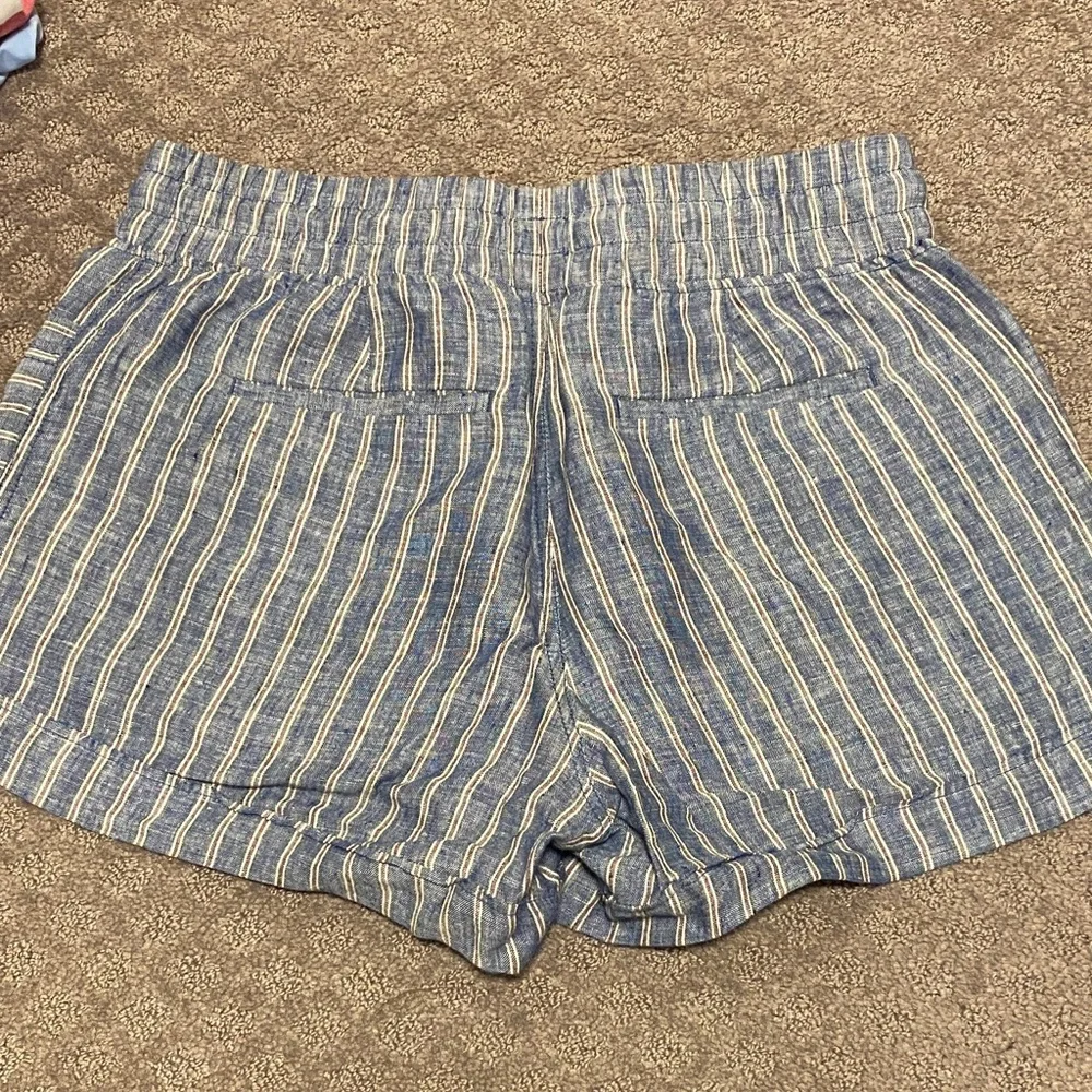 Athleta Blue Striped High Waist Shorts - Picture 5 of 7